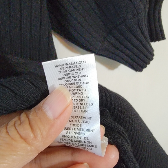 ELIE TAHARI Black Ribbed Knit Sweater Top Sz L Short Sleeve Crewneck Minimalist - Picture 11 of 12